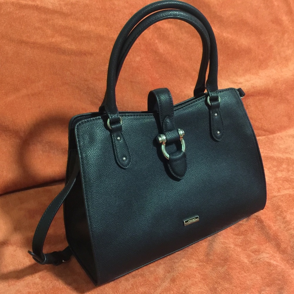 Black versatile hand carry / should hangbag